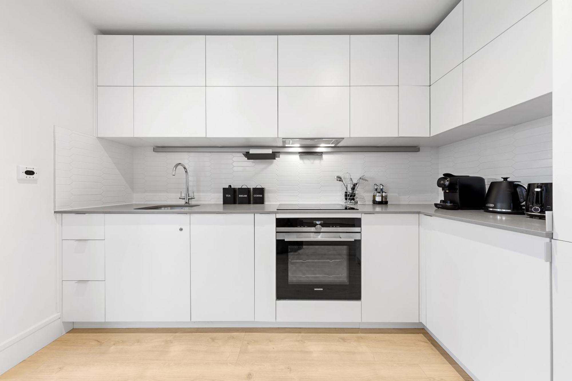 Appartamento Stylish Retreats On Olympic Way Londra Esterno foto