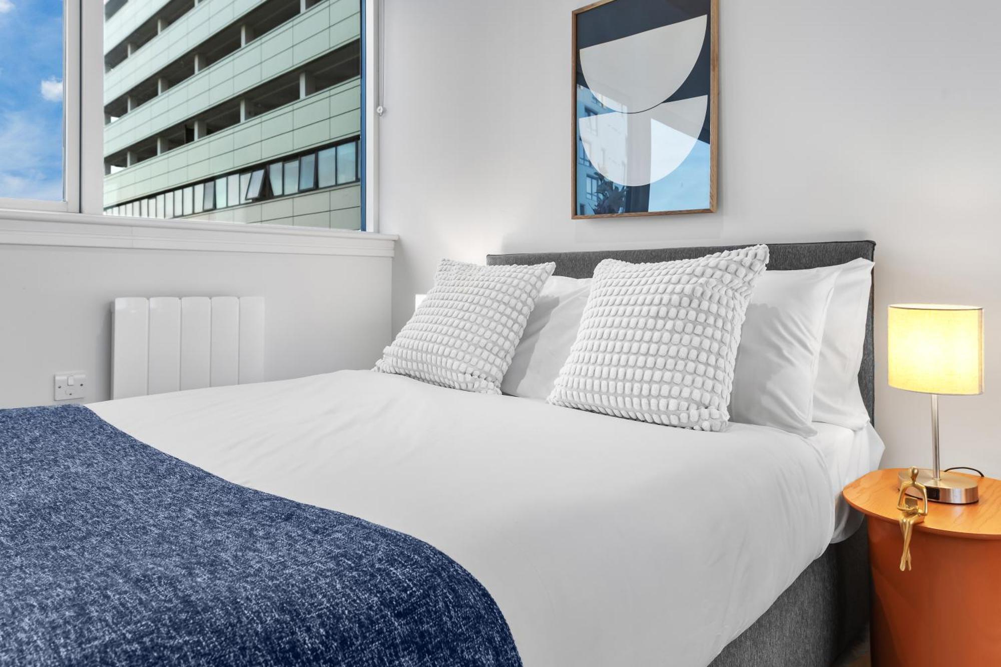 Appartamento Stylish Retreats On Olympic Way Londra Esterno foto
